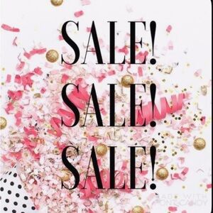 Vibrant Pink and Gold Confetti Decor